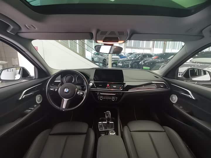 Фото 14 - BMW 1 Series