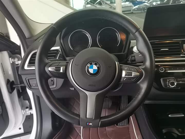 Фото 15 - BMW 1 Series