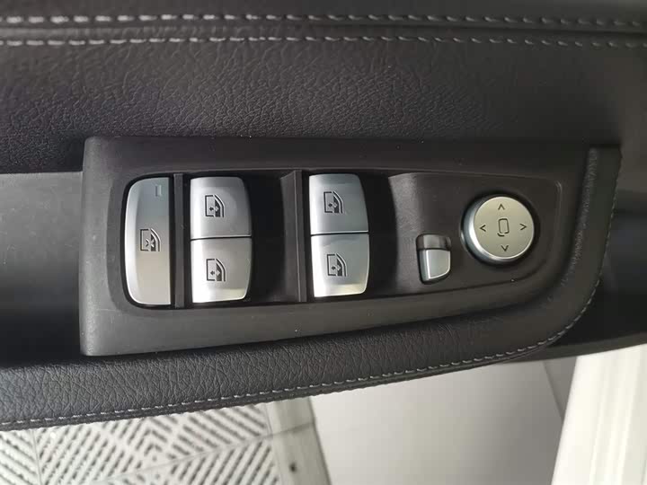 Фото 18 - BMW 1 Series