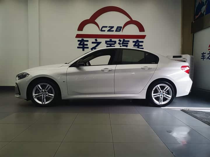 Фото 4 - BMW 1 Series