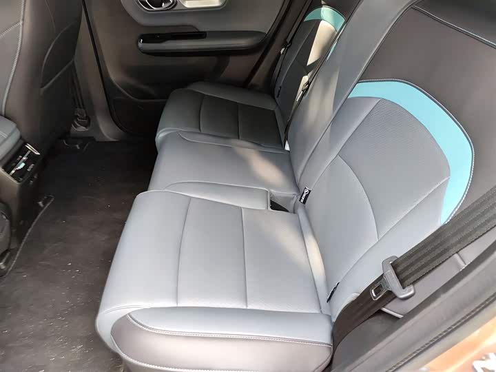 Фото 17 - GAC Aion Y