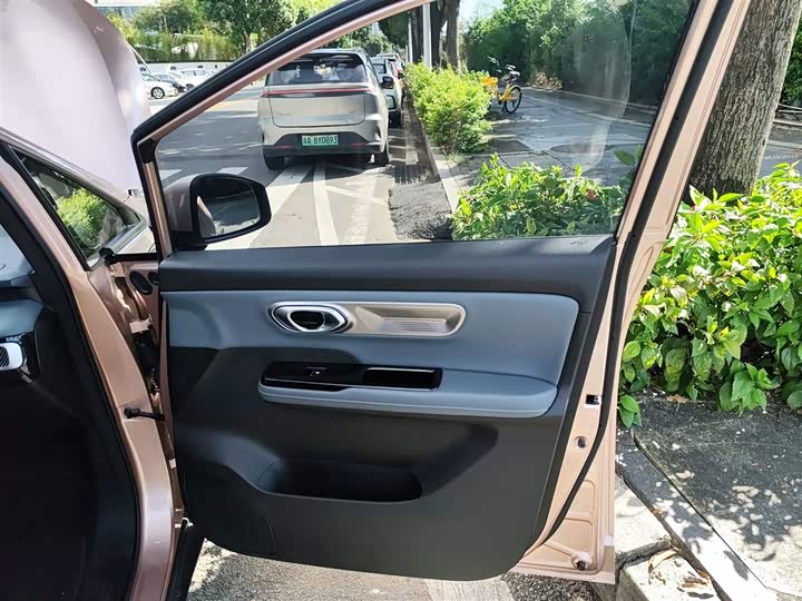 Фото 26 - GAC Aion Y