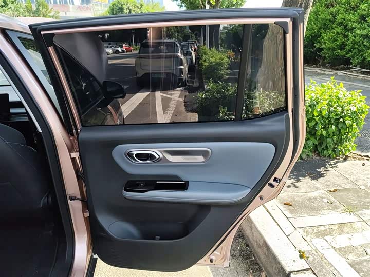 Фото 27 - GAC Aion Y