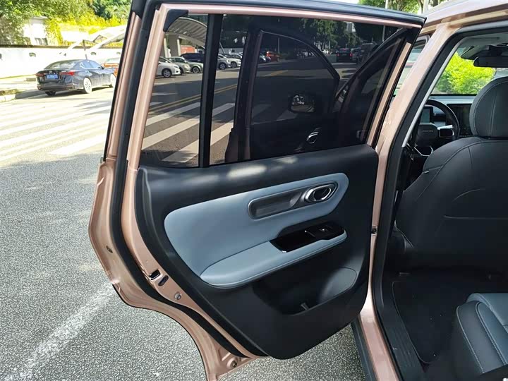 Фото 29 - GAC Aion Y