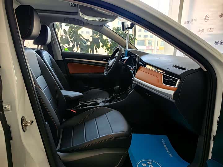 Фото 7 - Volkswagen Bora