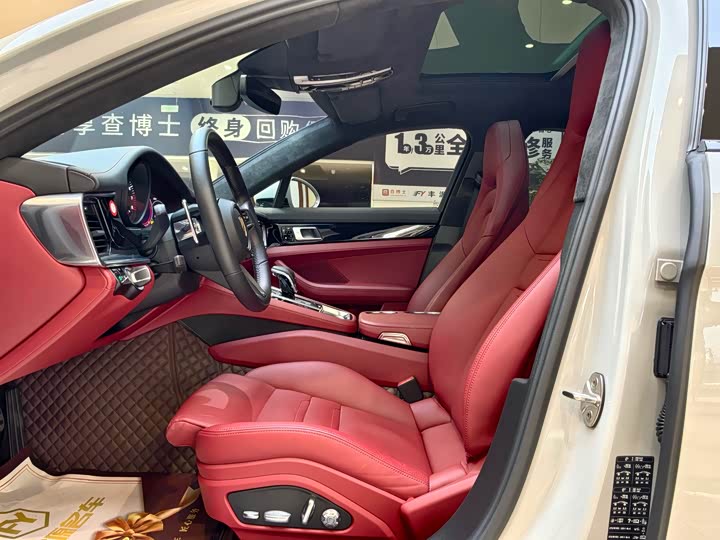 Фото 6 - Porsche Panamera