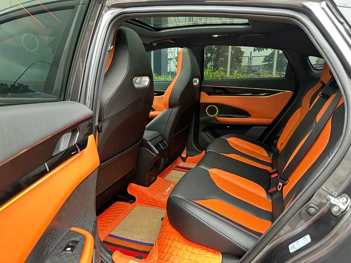 Фото 10 - Changan UNI-V