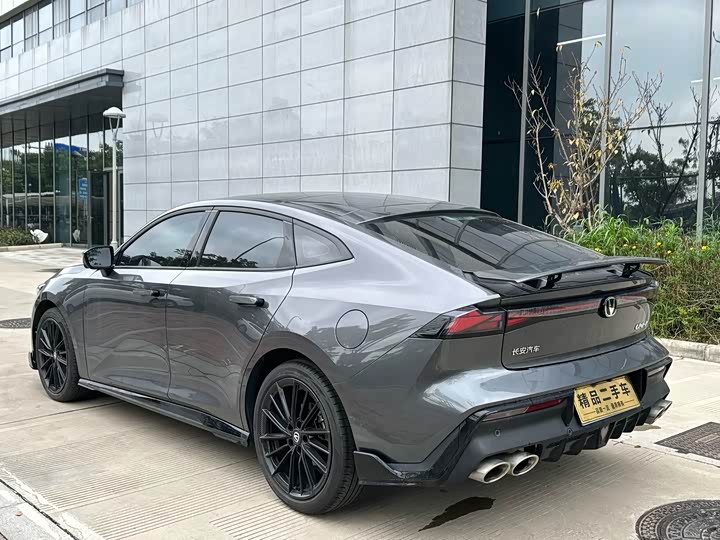 Фото 13 - Changan UNI-V