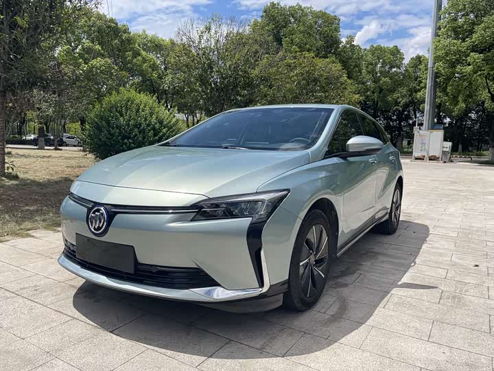 Фото 1 - Buick Velite 6