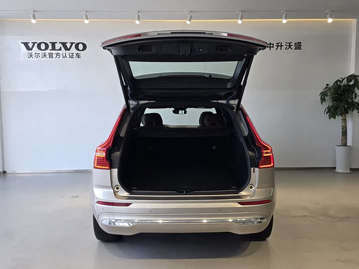 Фото 6 - Volvo XC60 Hybrid