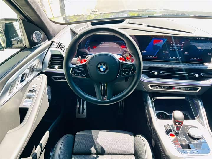 Фото 11 - BMW XM