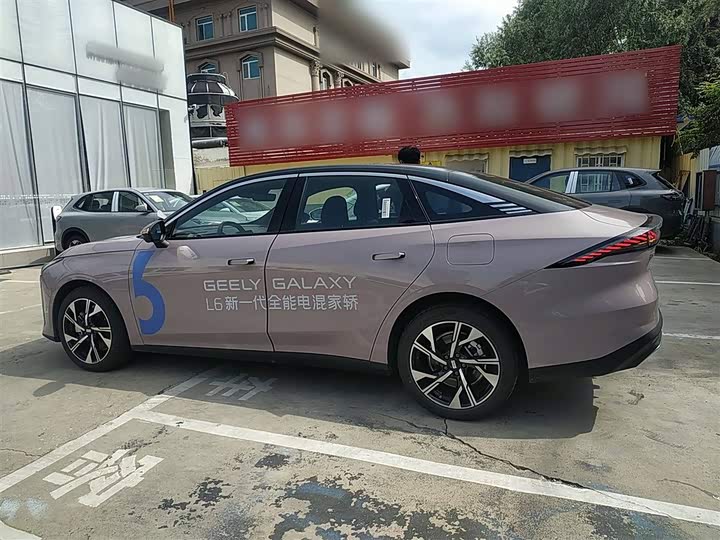 Фото 5 - Geely Galaxy L6