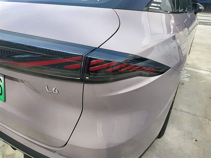 Фото 8 - Geely Galaxy L6