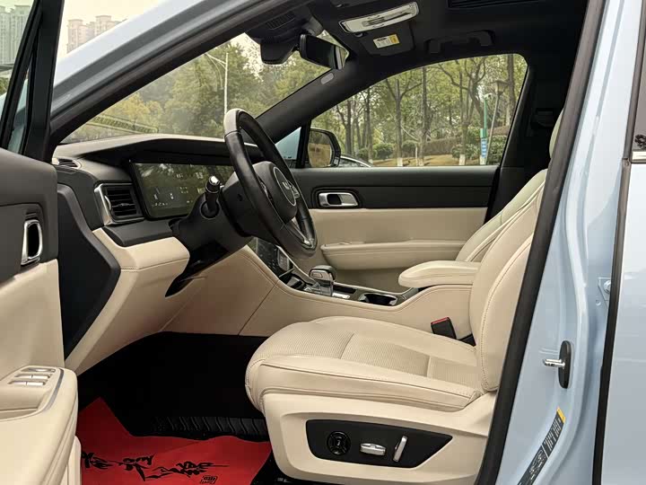 Фото 5 - LiXiang One