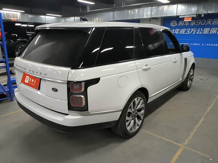 Фото 9 - Land Rover Range Rover