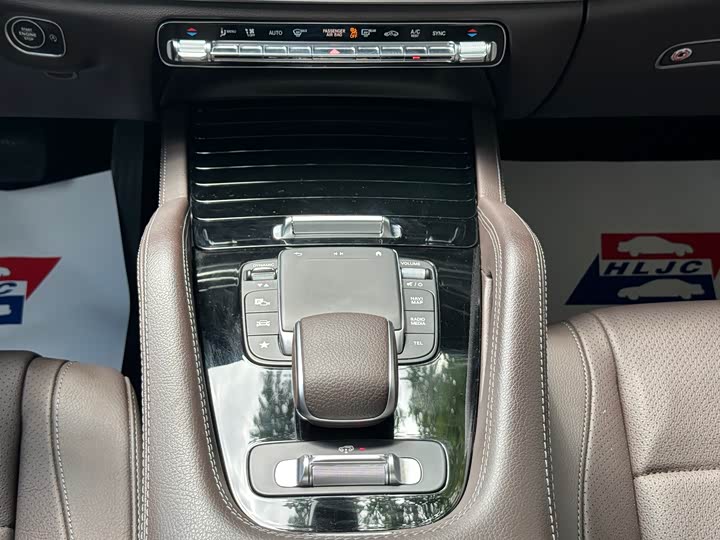 Фото 13 - Mercedes-Benz GLS-Class