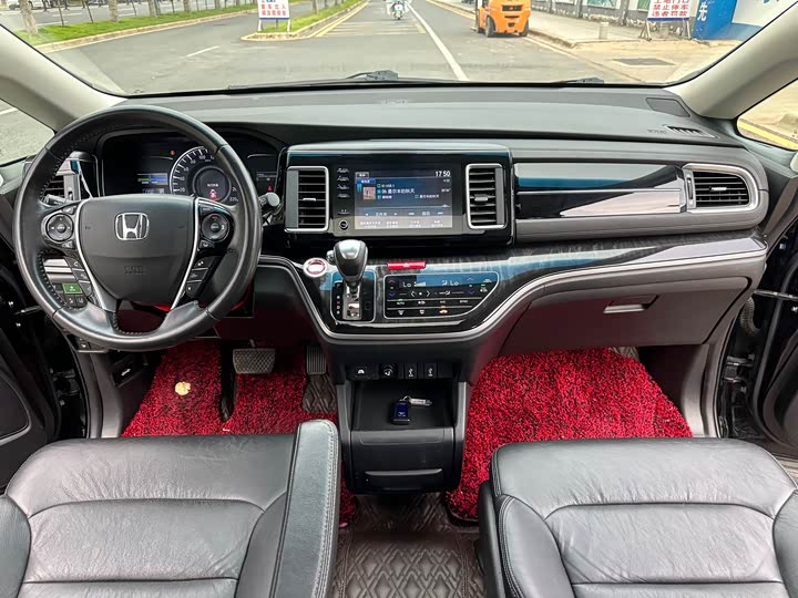 Фото 9 - Honda Elysion