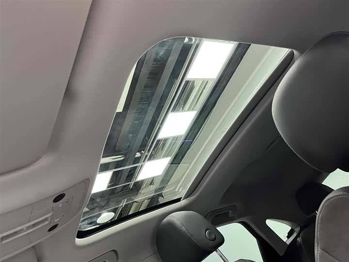 Фото 9 - Audi Q3 Sportback