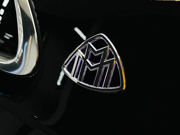 Фото 17 - Mercedes-Benz Maybach S-Class