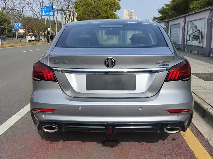 Фото 8 - MG Motor 6