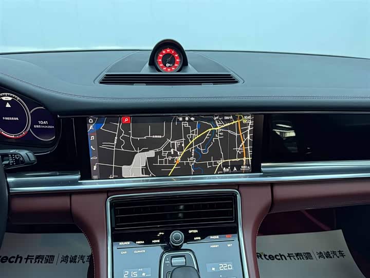 Фото 24 - Porsche Panamera