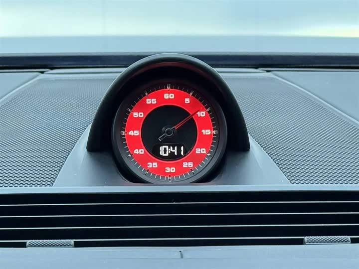 Фото 25 - Porsche Panamera