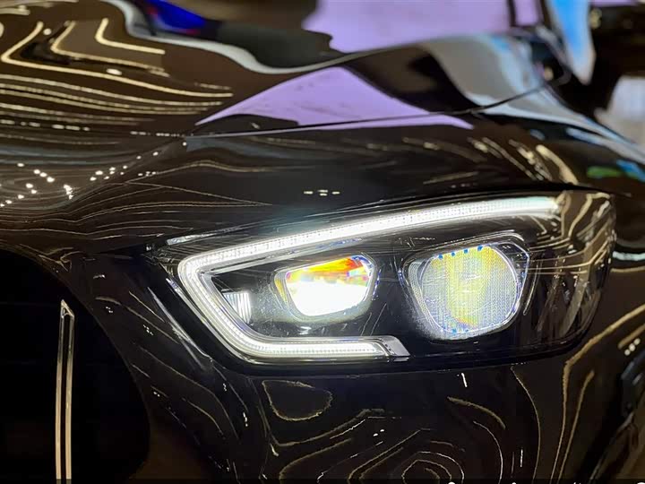 Фото 18 - Mercedes-Benz AMG GT