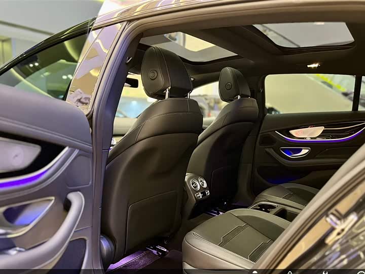 Фото 20 - Mercedes-Benz AMG GT