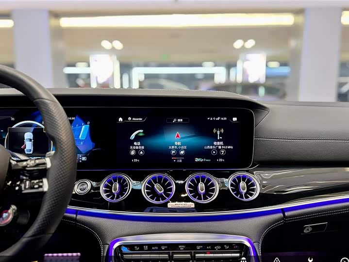 Фото 27 - Mercedes-Benz AMG GT