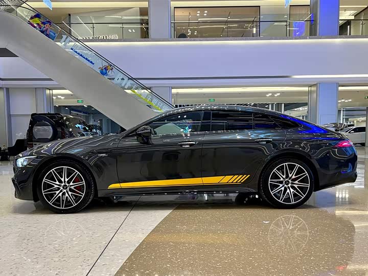 Фото 7 - Mercedes-Benz AMG GT