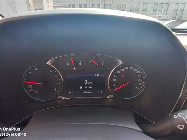 Фото 3 - Chevrolet Equinox