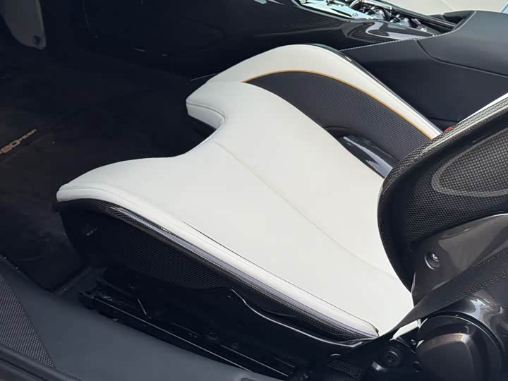 Фото 8 - Ferrari SF90