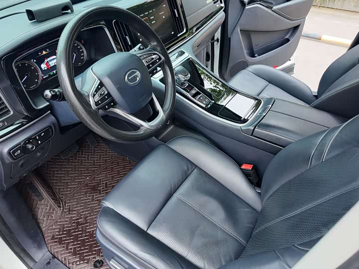 Фото 5 - GAC Trumpchi M8