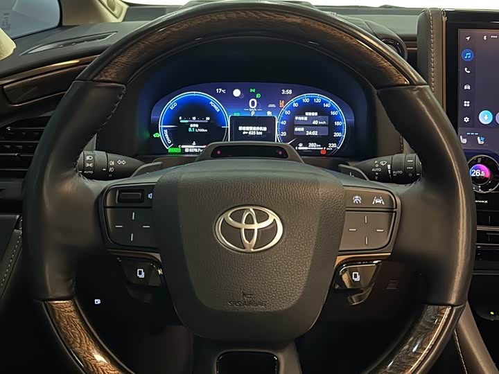 Фото 23 - Toyota Alphard