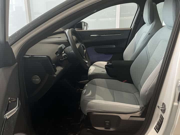 Фото 4 - Volvo EX30