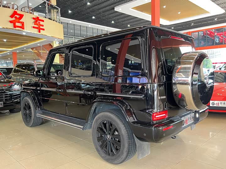 Фото 6 - Mercedes-Benz G-Class