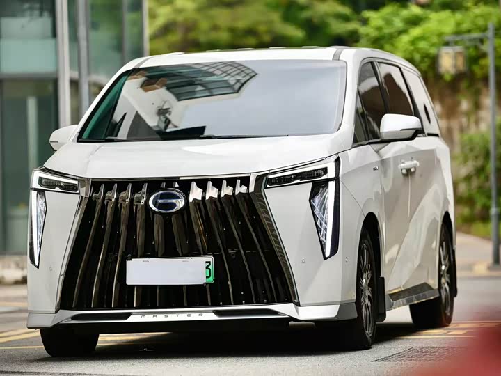 Фото 1 - GAC Trumpchi E9