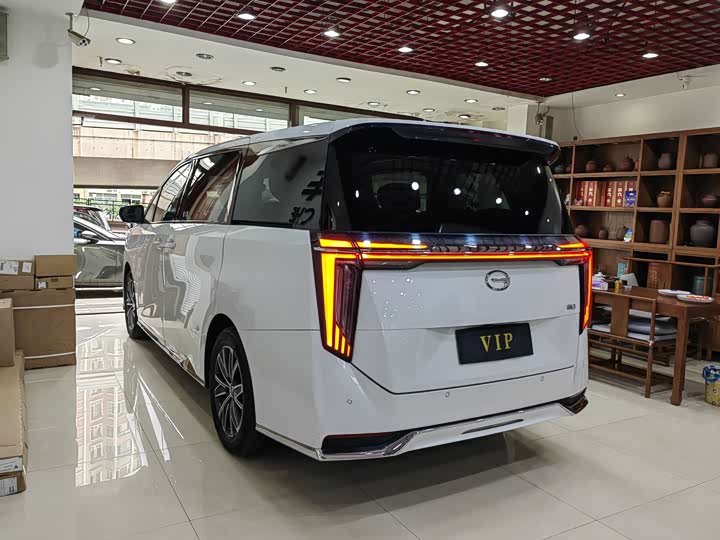 Фото 6 - GAC Trumpchi M8