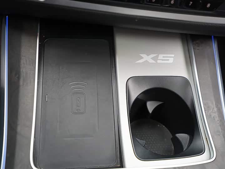 Фото 11 - BMW X5