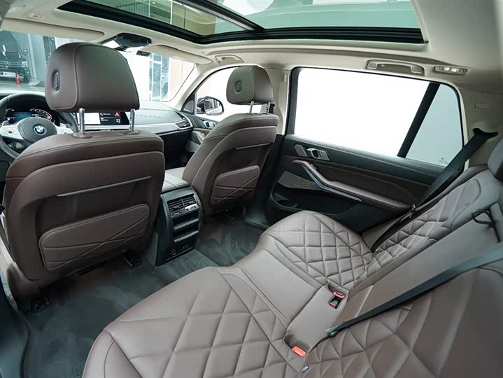 Фото 15 - BMW X5