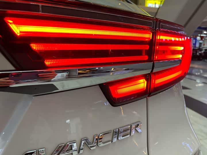 Фото 15 - Honda Avancier