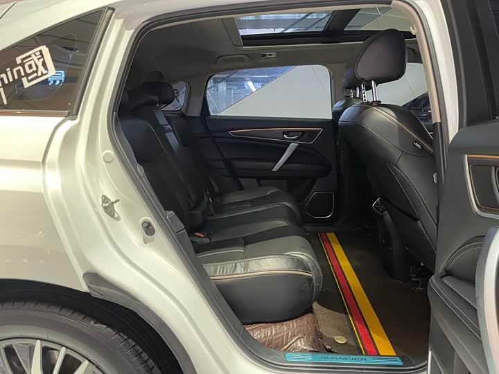 Фото 20 - Honda Avancier