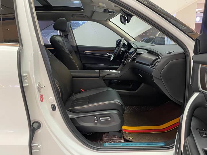 Фото 21 - Honda Avancier