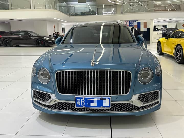 Фото 6 - Bentley Flying Spur