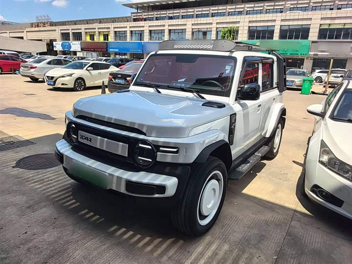 Фото 2 - Chery iCar V23