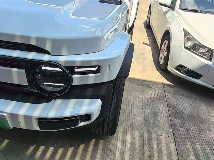 Фото 3 - Chery iCar V23