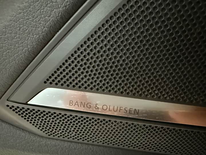 Фото 14 - Audi A7