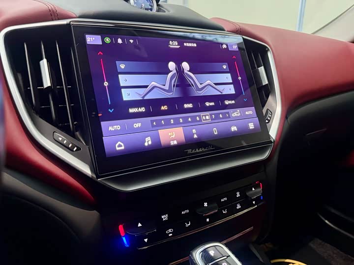 Фото 19 - Maserati Ghibli