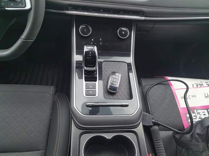 Фото 14 - Chery Tiggo 8