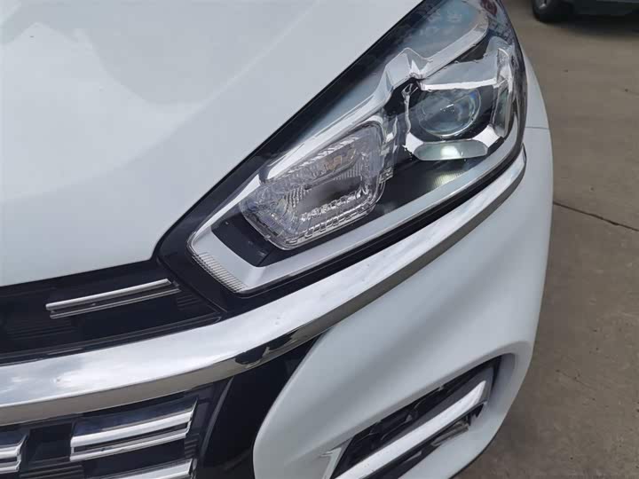 Фото 24 - Chery Tiggo 8